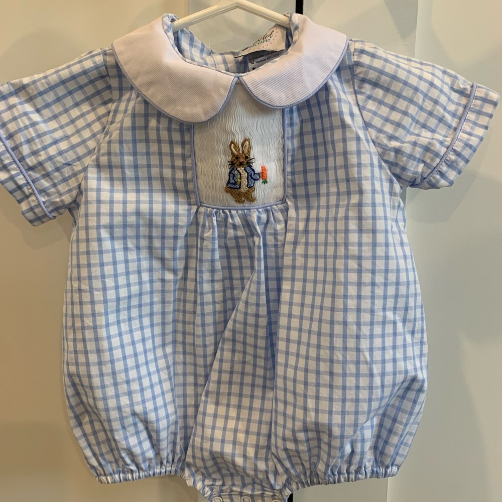 BOGO50 Smocked Polkadot - EUC - 12m Bubble romper with smocking detail